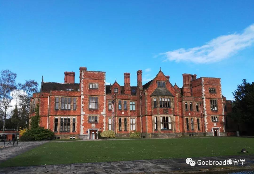 英国学位如何惨烈划分？看这些大学给出很多的一等学位！