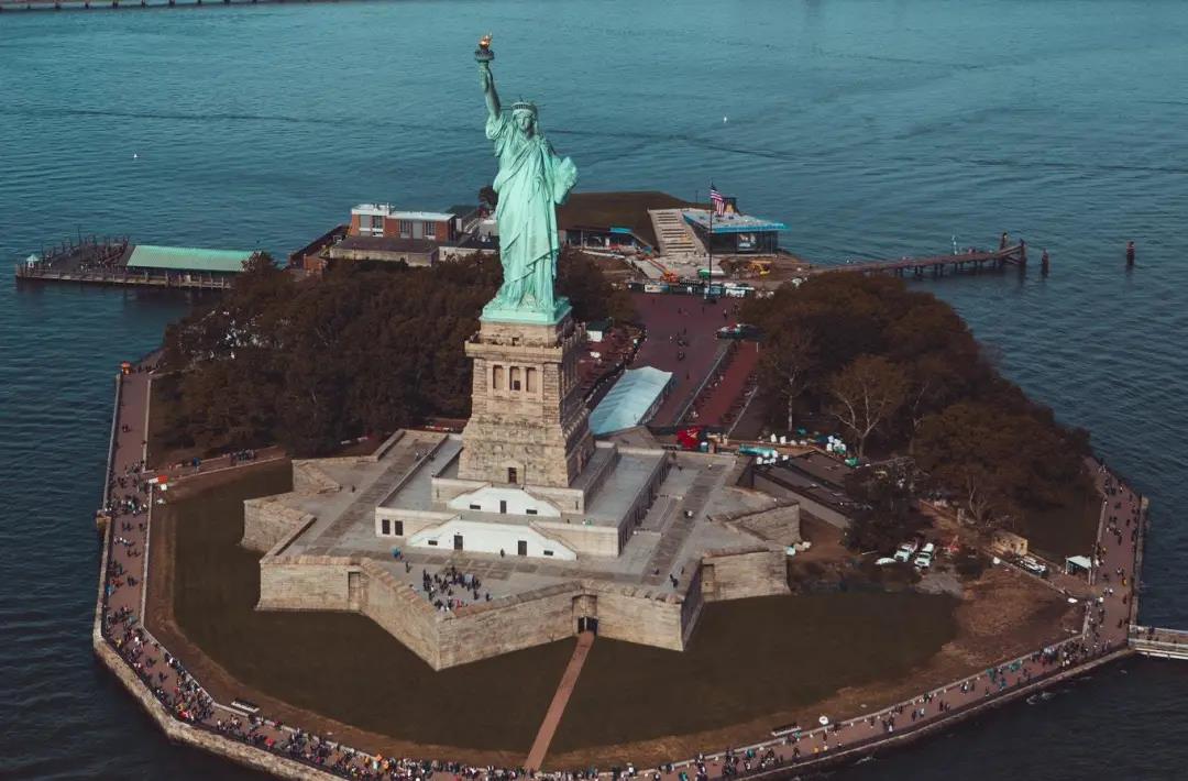 U.S.News世界大学排名发布！牛津稳赢剑桥，LSE地位堪忧？