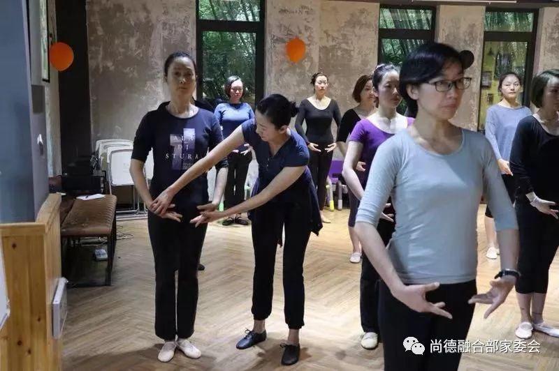 感恩月征文（七）——《感恩与你同行》图片_1048575