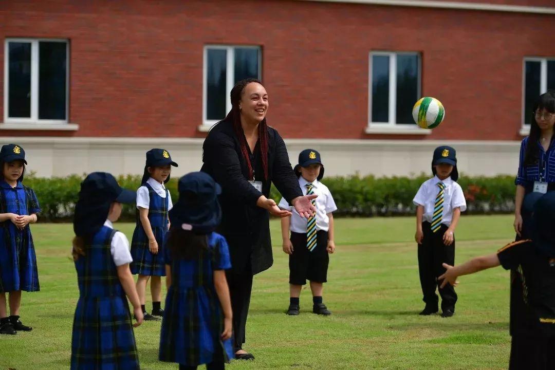 Our Newest Wellingtonian's First Day of School图片_65535