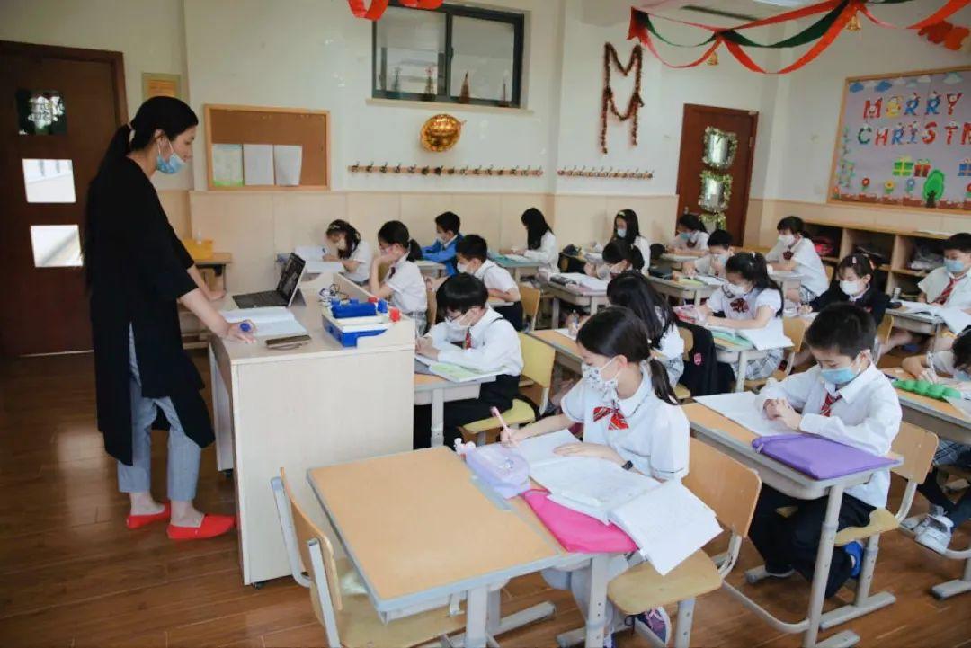 美丽的上实国际部,我们回来啦!图片_10889035741470030830827987437816582766591 美丽的上实国际部,我们回来啦!图片_10889035741470030830827987437816582766591
