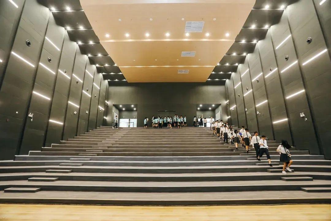 国际化设施保证国际化教育 Our investments in our schools in China图片_15 国际化设施保证国际化教育 Our investments in our schools in China图片_15
