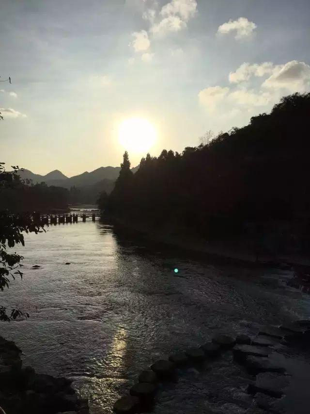 不忘初心，重走长征路——国际部美加秋季游学贵州行图片_2147483647