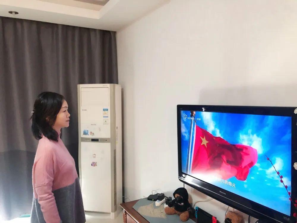 升腾的力量 || 领科双语师生参加“在线升旗仪式”图片_511 升腾的力量 || 领科双语师生参加“在线升旗仪式”图片_511