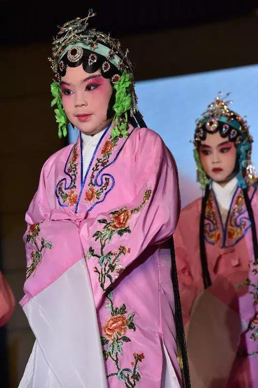 世外小学2019年"倾听音乐的心声”主题迎新活动图片_664613997892457936451903530140172287 世外小学2019年"倾听音乐的心声”主题迎新活动图片_664613997892457936451903530140172287