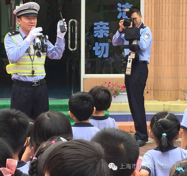 交警叔叔进校园图片_511