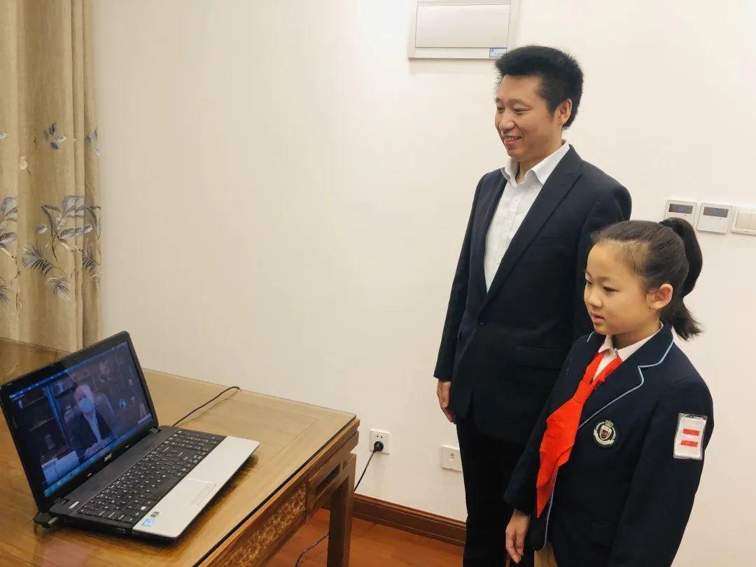 “春天就在不远处”——尚德实验学校线上升旗仪式图片_2199023255551