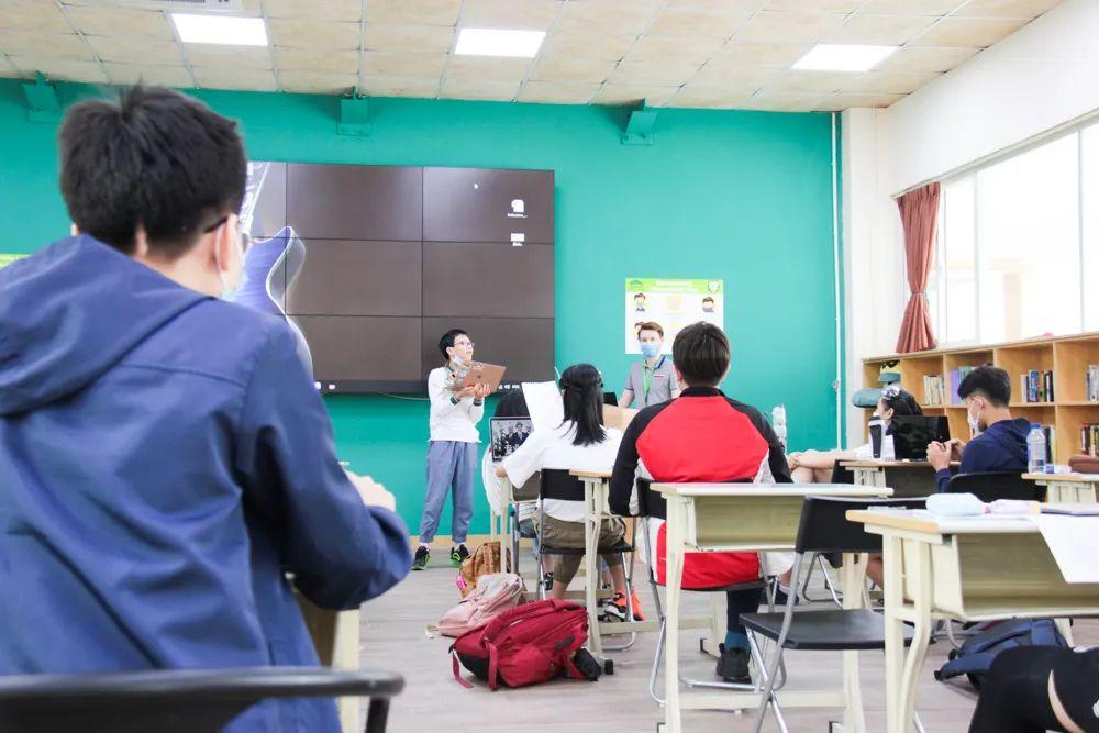 All aboard! All Grades Return to School 全年龄段返校!丨时隔120天,让我们重启美好时光图片_32767 All aboard! All Grades Return to School 全年龄段返校!丨时隔120天,让我们重启美好时光图片_32767