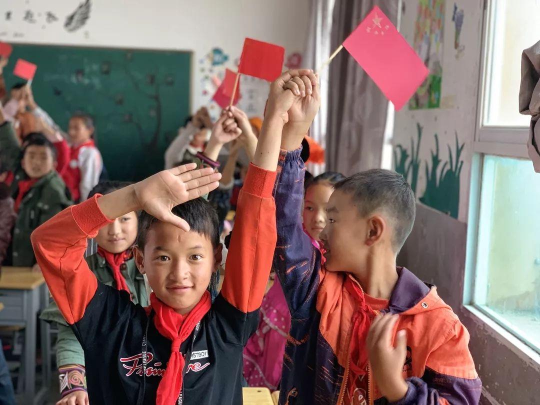 为爱守护，益行青春 | 记西南位育中学国际部2019学年元阳公益行助学活动 3图片_8191