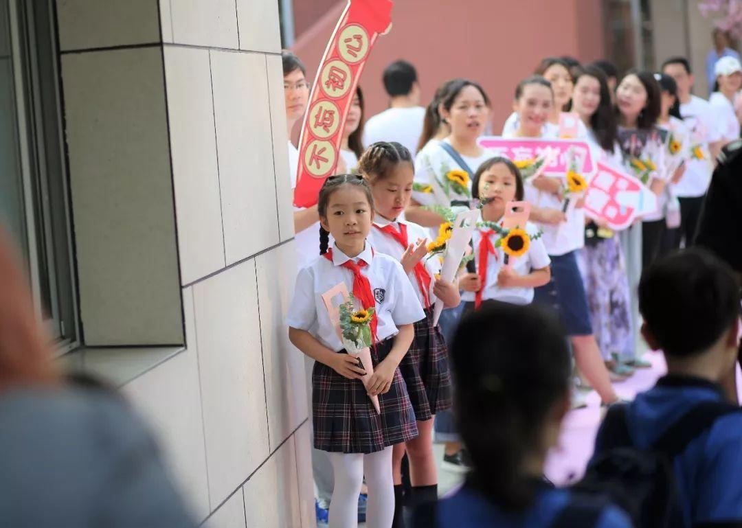 花香满径,与你同行 | Happy Teachers' Day!图片_15 花香满径,与你同行 | Happy Teachers' Day!图片_15