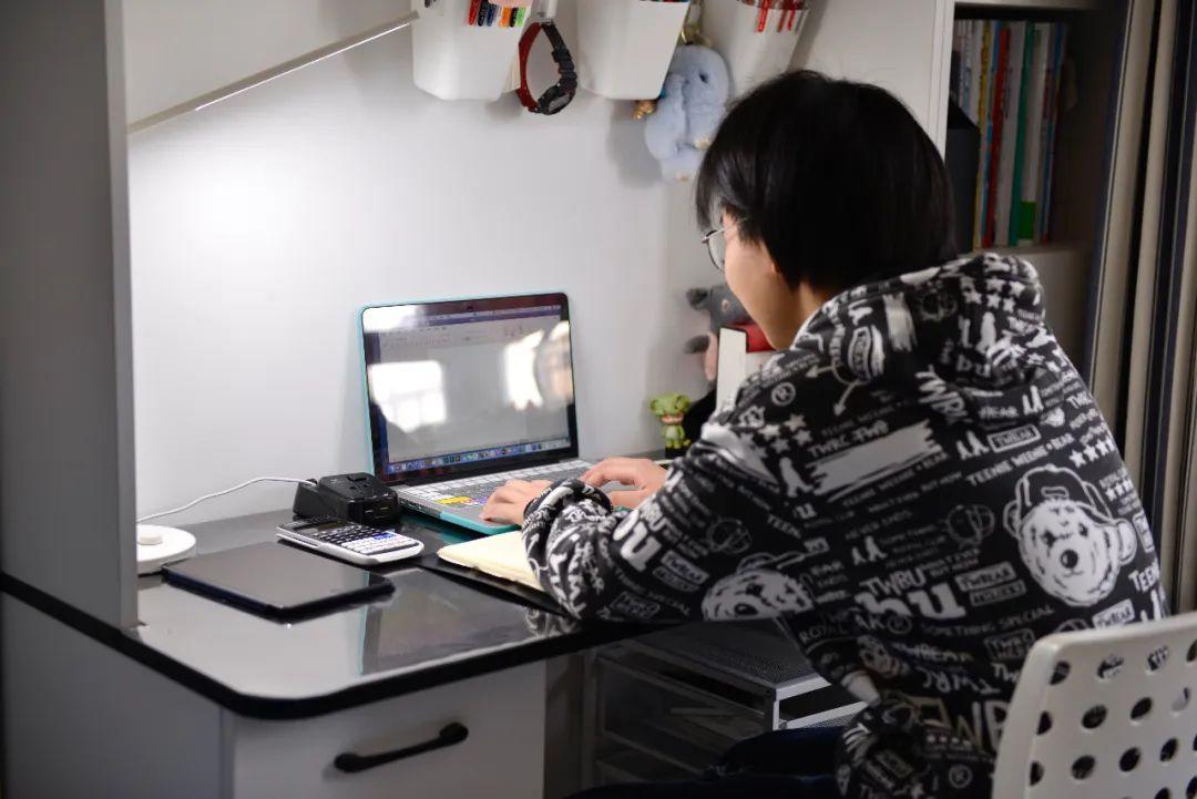 上实剑桥学子文选：唯有自律、方能致远图片_31