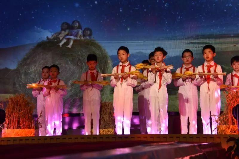 世外小学2019年"倾听音乐的心声”主题迎新活动图片_20282409603651670423947251286015 世外小学2019年"倾听音乐的心声”主题迎新活动图片_20282409603651670423947251286015