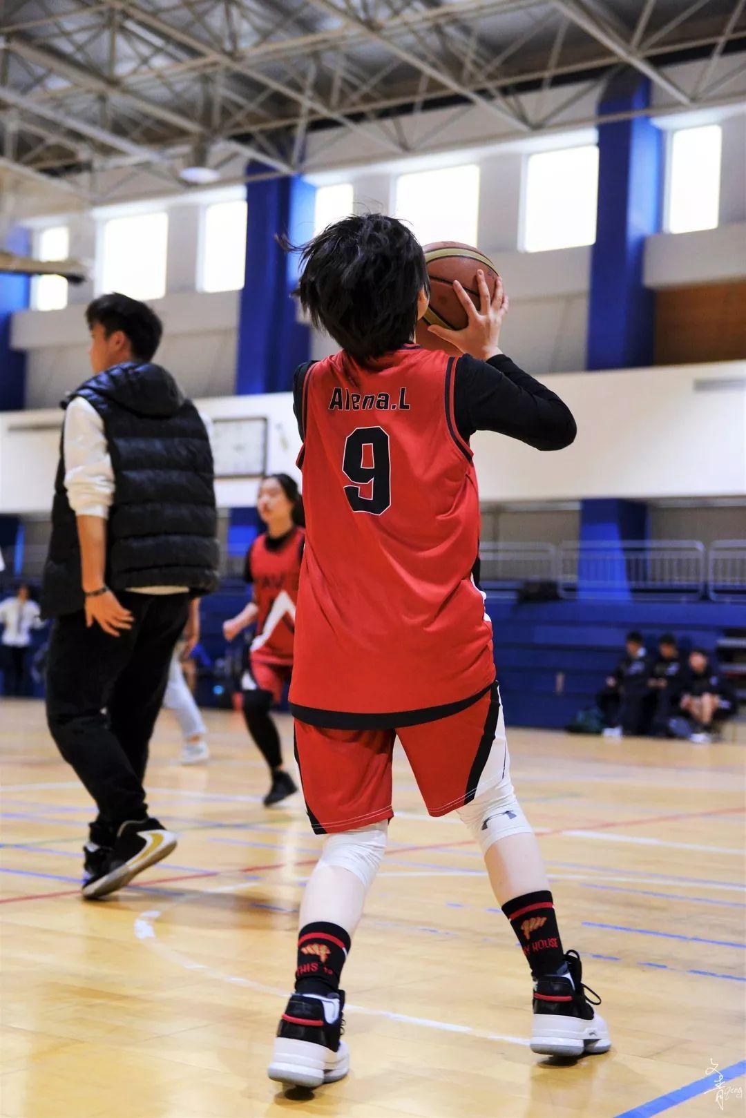 巾帼不让须眉 | 上实 vs 协和女篮友谊赛图片_127 巾帼不让须眉 | 上实 vs 协和女篮友谊赛图片_127