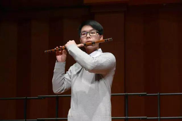 歌声动听，琴声飞扬：领科2017年春季音乐会圆满落幕图片_8388607