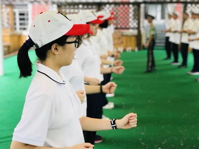 严于律己，方能致远 | 记西南位育中学国际部新生军训 1图片_127