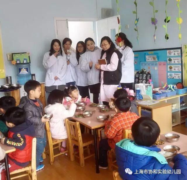 家委会督学督查——走进幼儿园营养操作室图片_524287 家委会督学督查——走进幼儿园营养操作室图片_524287