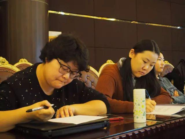 我们,这样表达爱——国际部2016年度教师职业发展日培训全记录图片_131071 我们,这样表达爱——国际部2016年度教师职业发展日培训全记录图片_131071