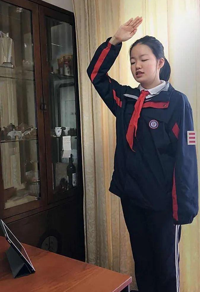 升腾的力量 || 领科双语师生参加“在线升旗仪式”图片_268435455 升腾的力量 || 领科双语师生参加“在线升旗仪式”图片_268435455