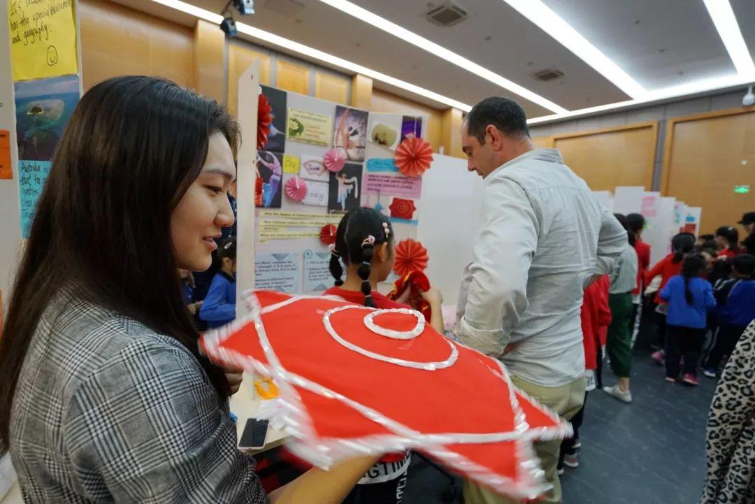 国际展览会，秀出自我 International Fair: Big World; Big Questions图片_1023