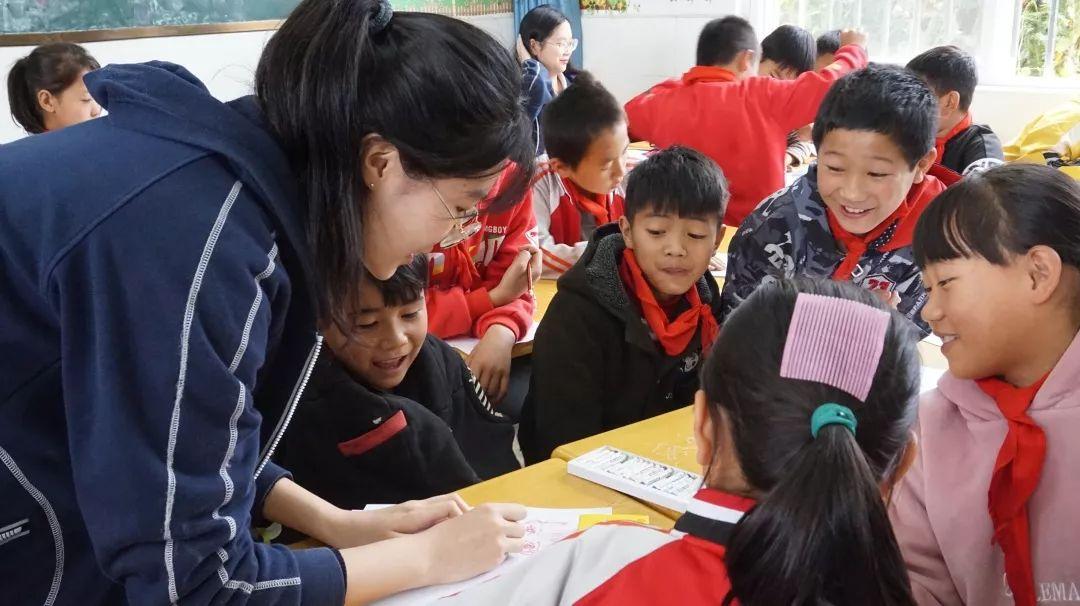为爱守护,益行青春 | 记西南位育中学国际部2019学年元阳公益行助学活动 2图片_1023 为爱守护,益行青春 | 记西南位育中学国际部2019学年元阳公益行助学活动 2图片_1023