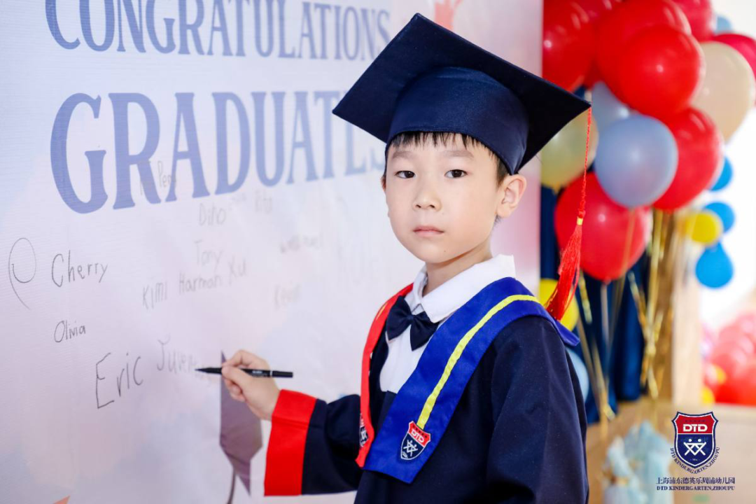 我们毕业啦!We are graduates!图片_524287 我们毕业啦!We are graduates!图片_524287