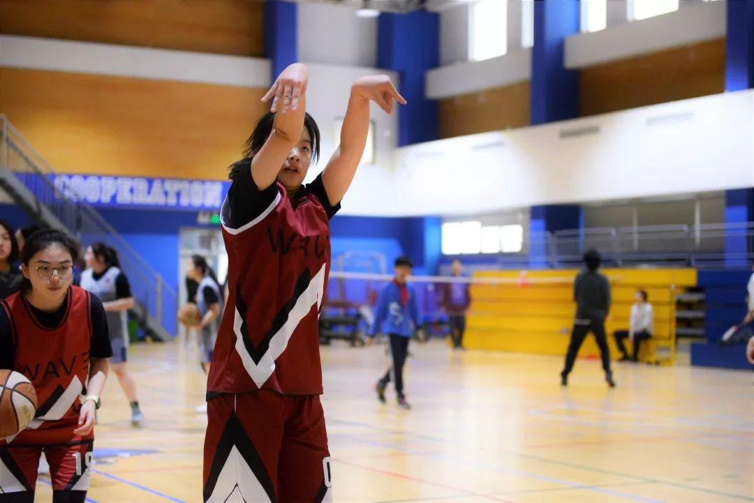 巾帼不让须眉 | 上实 vs 协和女篮友谊赛图片_16777215 巾帼不让须眉 | 上实 vs 协和女篮友谊赛图片_16777215