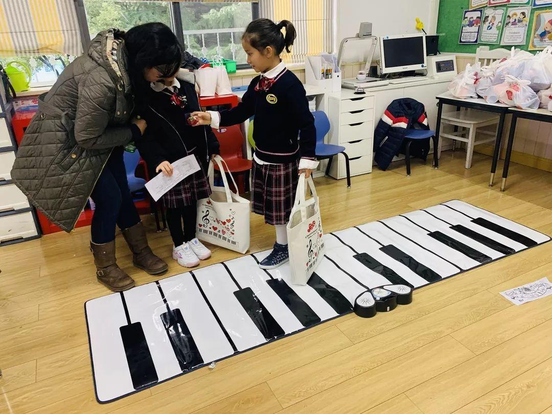 世外小学2019年"倾听音乐的心声”主题迎新活动图片_1146749307995035755805410447651043470398282494584140561868794419693461438044242404035009276555062843277311 世外小学2019年"倾听音乐的心声”主题迎新活动图片_1146749307995035755805410447651043470398282494584140561868794419693461438044242404035009276555062843277311