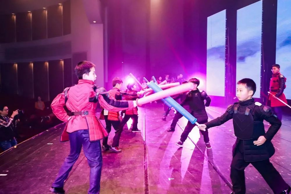 Seasons of Love——上海市实验学校国际部圣诞联欢活动图片_137438953471