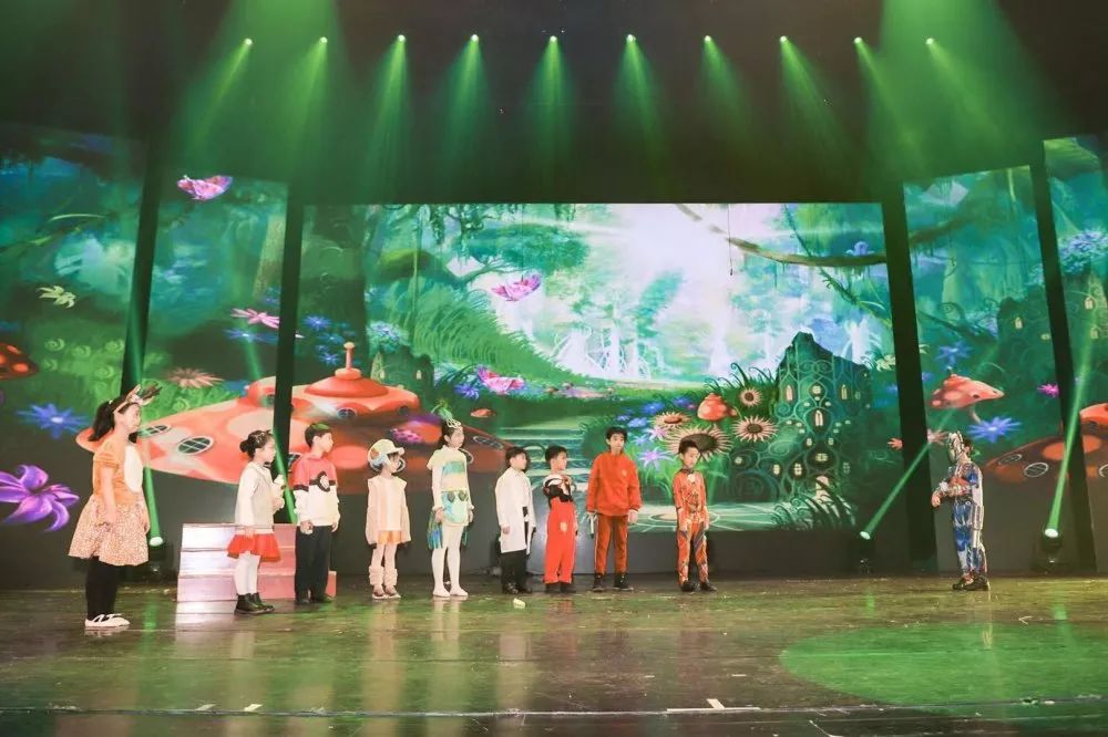Seasons of Love——上海市实验学校国际部圣诞联欢活动图片_4294967295