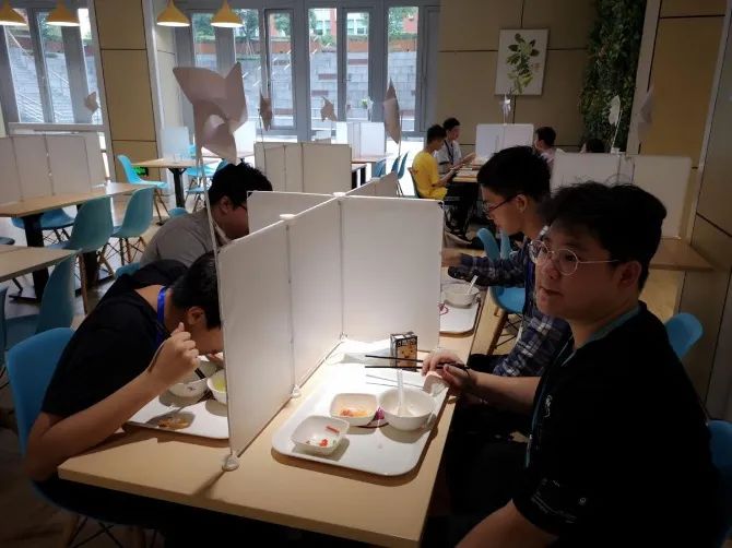 夏初少年归，最美六月天 | 亲爱的各位同学，欢迎你们回归校园图片_8191