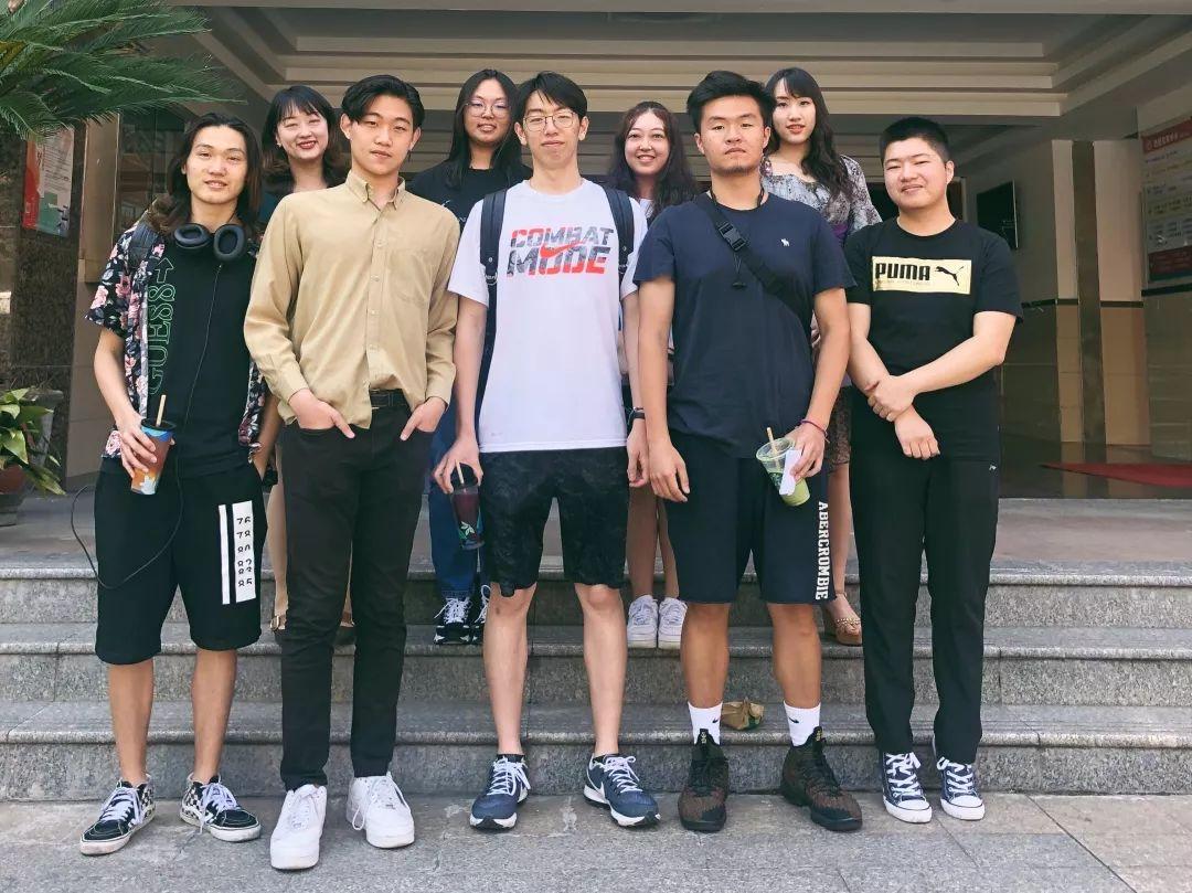 初夏研学激奋进,薪火相传西位情 | 记西南位育国际部18届学长学姐分享会图片_262143 初夏研学激奋进,薪火相传西位情 | 记西南位育国际部18届学长学姐分享会图片_262143