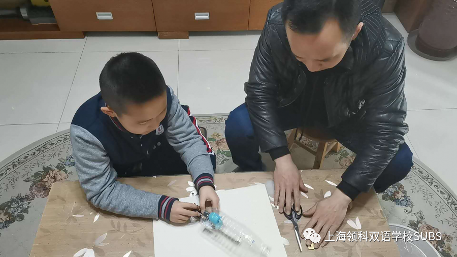 领科双语“云”科技节ing | 六年级“云上”防疫生活妙招小实验·亲子互动·脑洞大开图片_524287
