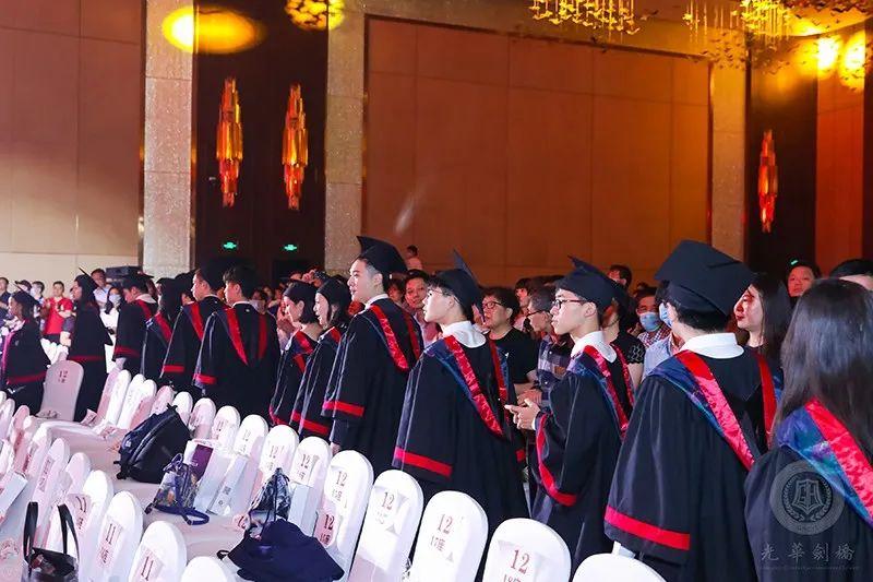 心怀感恩，筑梦远航 |2020届光华剑桥毕业典礼图片_16777215