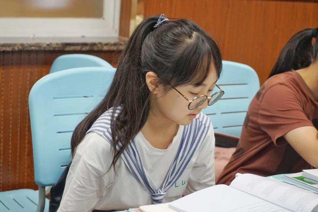 打破坚冰,同心而行 | 记西南位育中学国际部破冰活动2图片_16383 打破坚冰,同心而行 | 记西南位育中学国际部破冰活动2图片_16383