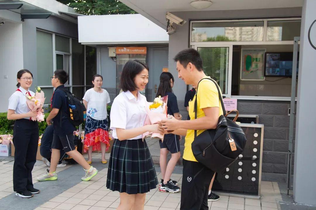 世外中学2019学年教师节图片_255 世外中学2019学年教师节图片_255