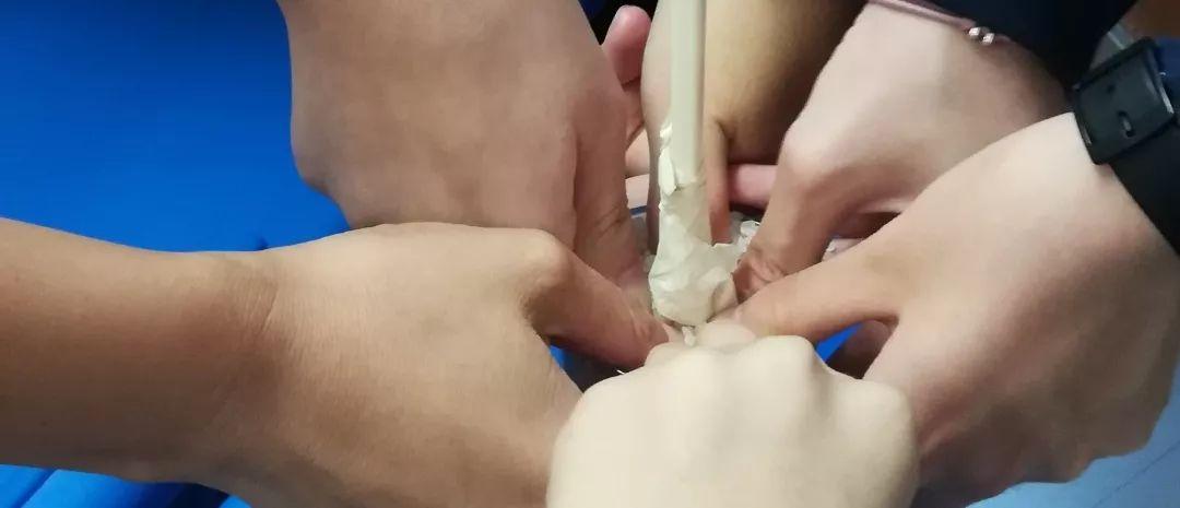 一“筷”之力,成长之能 | 记西南位育中学国际部高一年级组班会课活动图片_15 一“筷”之力,成长之能 | 记西南位育中学国际部高一年级组班会课活动图片_15
