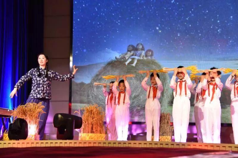 世外小学2019年"倾听音乐的心声”主题迎新活动图片_10384593717069655257060992658440191 世外小学2019年"倾听音乐的心声”主题迎新活动图片_10384593717069655257060992658440191