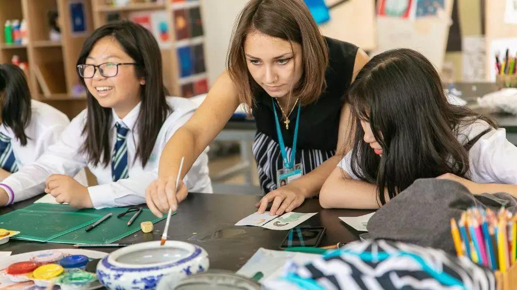 校园专栏-疫情之下 自省教育的重要性 | Why is Education Important?图片_3 校园专栏-疫情之下 自省教育的重要性 | Why is Education Important?图片_3