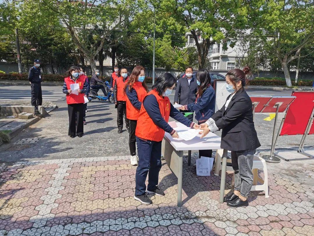 全力做好防疫演练,静待领科学子归来!图片_16383 全力做好防疫演练,静待领科学子归来!图片_16383