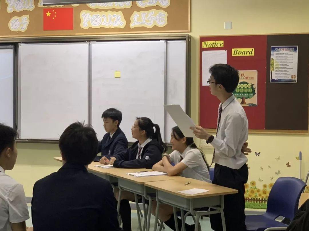 八年级英语辩论赛之夜 Grade 8 English Debate Night图片_7