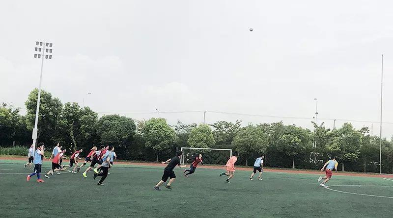 足球篮球羽毛球,排球乒乓马拉松, 光剑体育赛事等你来!图片_1023 足球篮球羽毛球,排球乒乓马拉松, 光剑体育赛事等你来!图片_1023