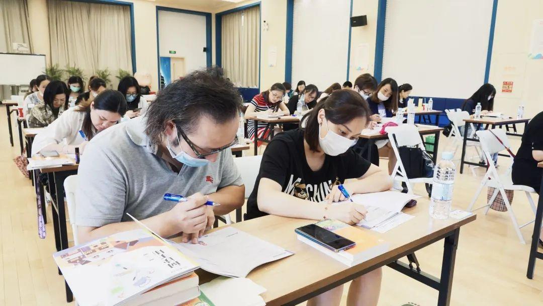 快乐读书吧——语文大组培训之“做有想象力的阅读课程”图片_67108863 快乐读书吧——语文大组培训之“做有想象力的阅读课程”图片_67108863