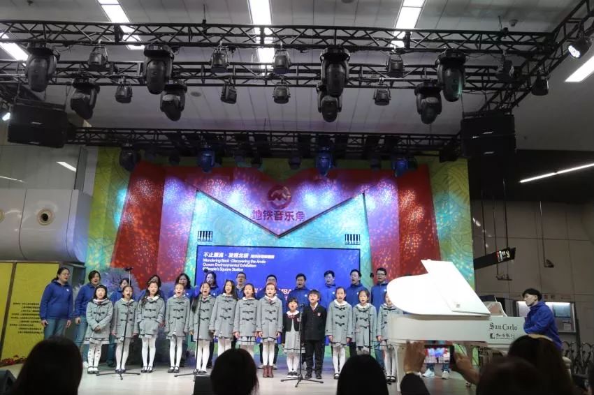 上实国际部师生用歌声为【海洋环保发声】图片_127
