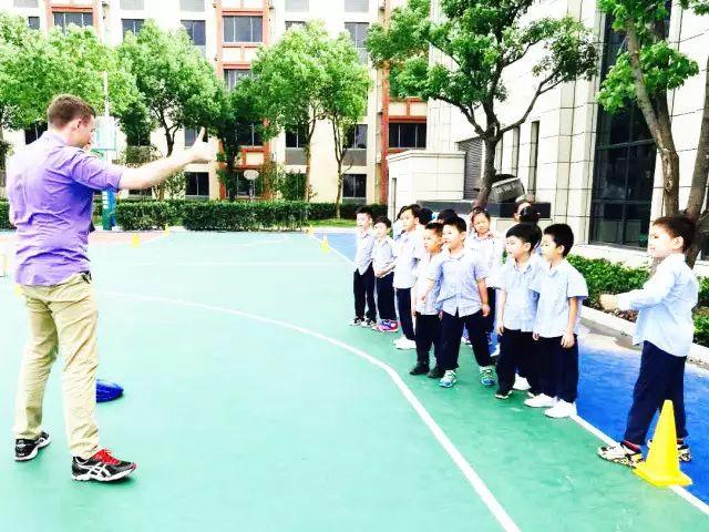 Touching the World Here——国际部PYP社团一览图片_2251799813685247