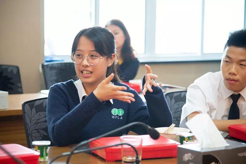 向内发掘   对外探索 ——记“与校长共进午餐” 校长特别奖获奖学生座谈活动图片_31