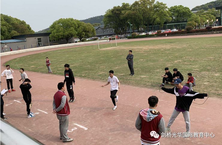 相约人间四月，开启趣味运动图片_3