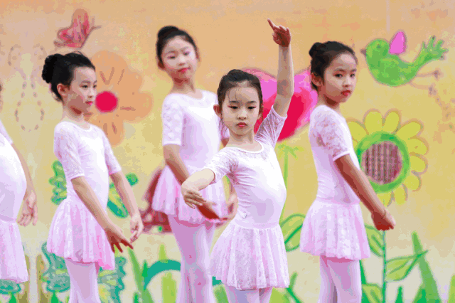 Wellington College Tianjin Charity Summer Fair 2019图片_3 Wellington College Tianjin Charity Summer Fair 2019图片_3