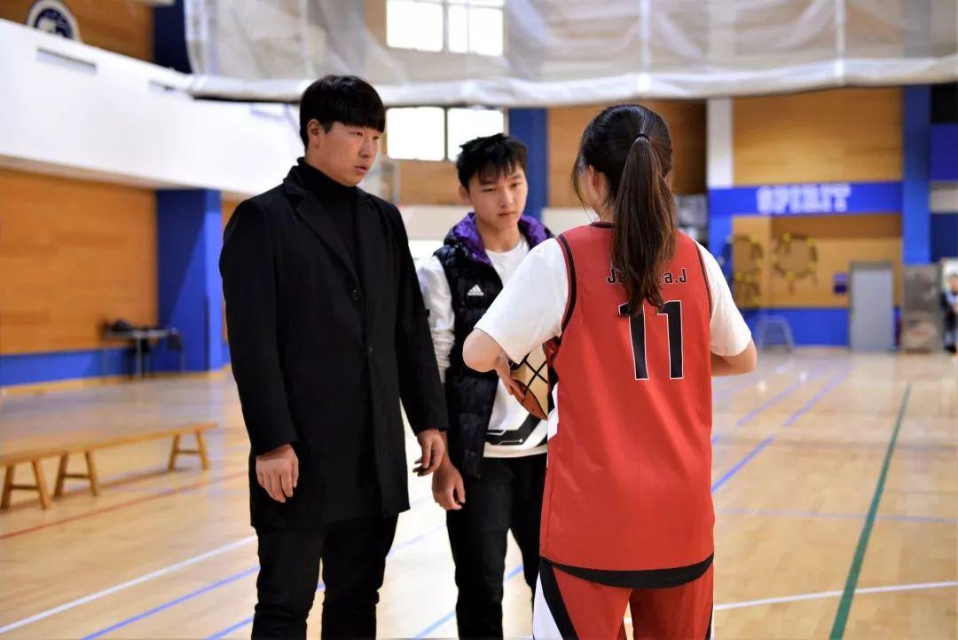 巾帼不让须眉 | 上实 vs 协和女篮友谊赛图片_15 巾帼不让须眉 | 上实 vs 协和女篮友谊赛图片_15