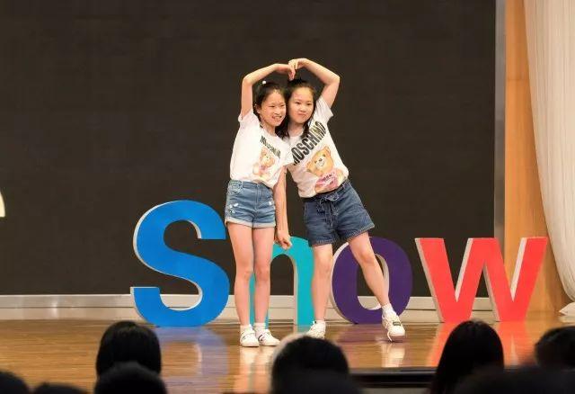 协和第十三届英语脱口秀欢乐闭幕,这些新技能你get了吗?| SUIS 13th English Talk Show图片_2147483647 协和第十三届英语脱口秀欢乐闭幕,这些新技能你get了吗?| SUIS 13th English Talk Show图片_2147483647