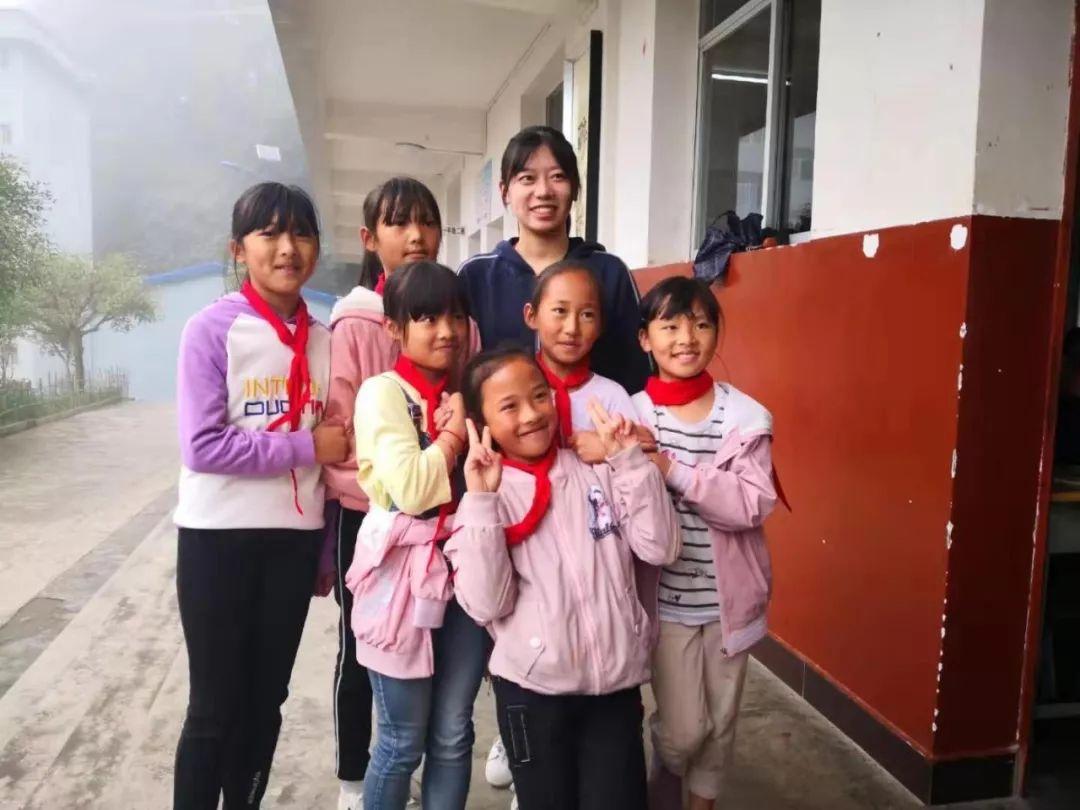 为爱守护，益行青春 | 记西南位育中学国际部2019学年元阳公益行助学活动 3图片_8388607